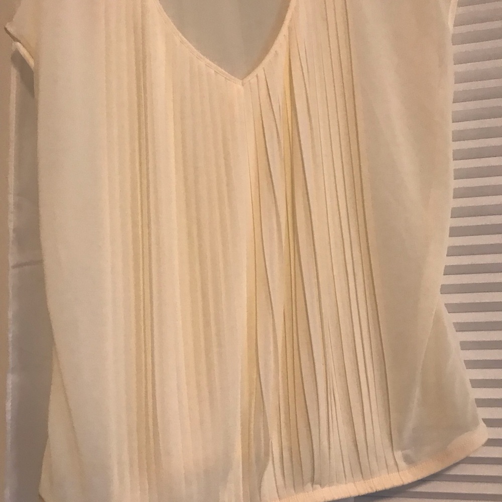  5 for $25  Coldwater Creek cream top 16 XL